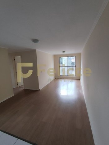 apartment em Rua dos Provérbios, Santa Cândida - Curitiba - PR