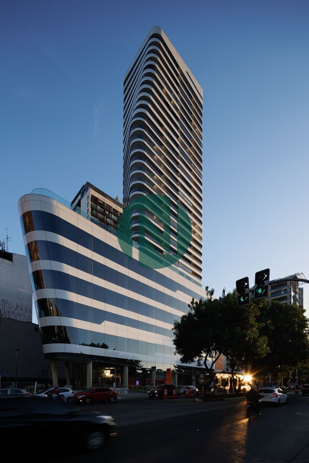 012_fachada.jpg