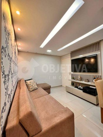 apartment em Rua Romenos Simão, Santa Mônica - Uberlândia - MG