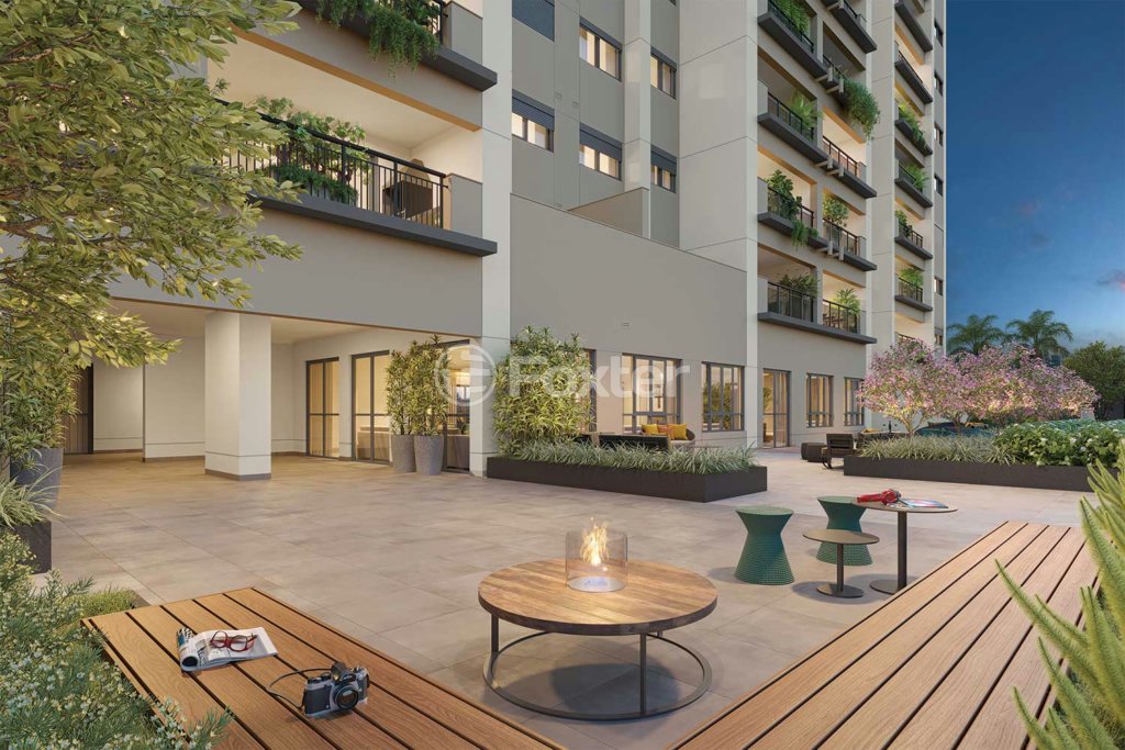 area-de-lazer-com-deck-de-madeira-e-lareira