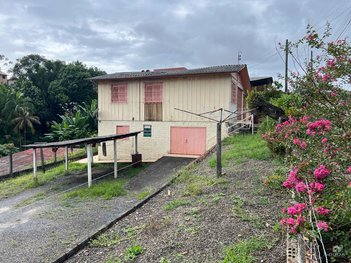 house em Rua Otávio Eduardo Ponciano, Maria Céu - Criciúma - SC