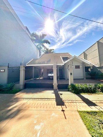 house em Rua Neo Alves Martins, Zona 31 - Maringá - PR