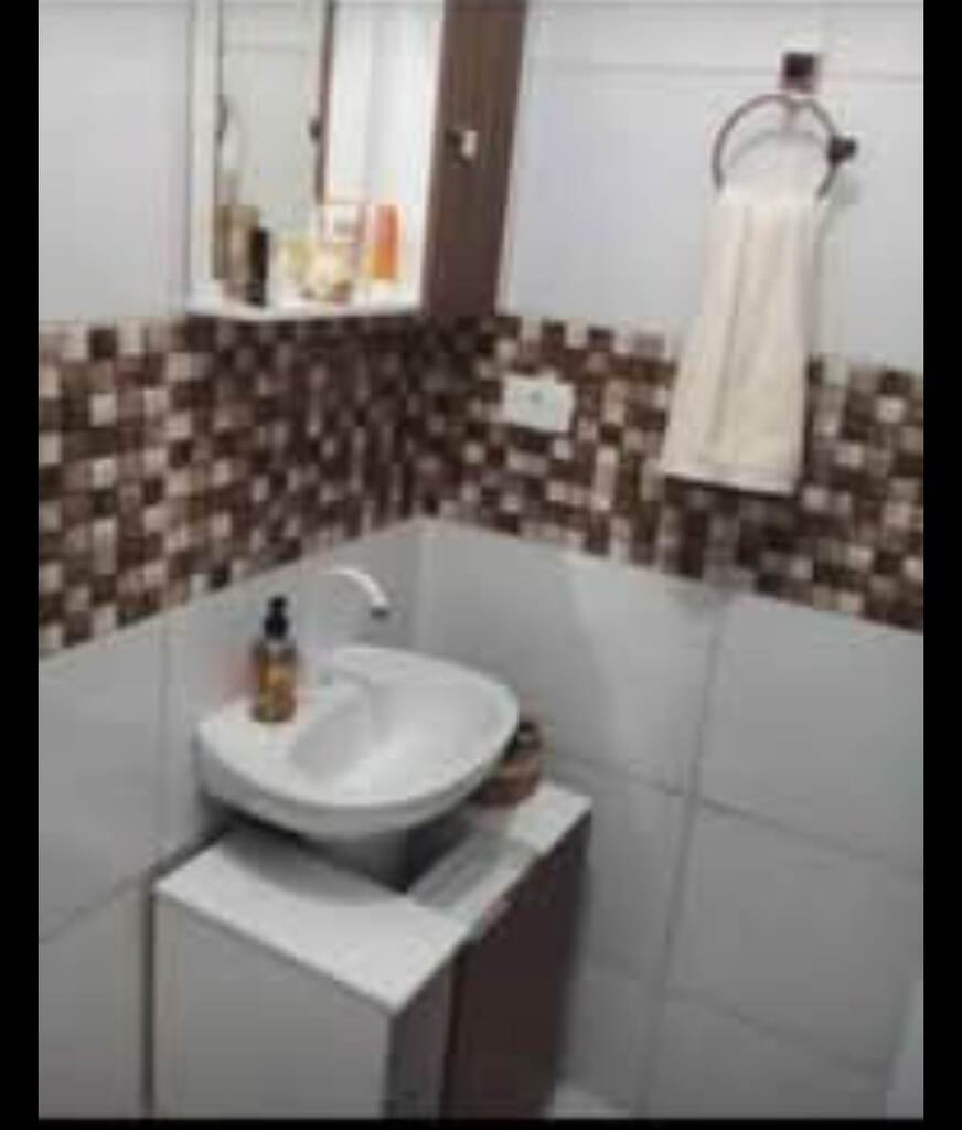 img0