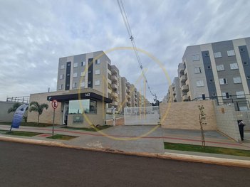 apartment em Rua Maria Aparecida Bragion Pignata, Chácaras Aeroporto - Maringá - PR