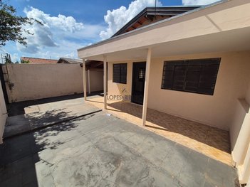 house em Rua Professor Benedito Pires de Almeida, Vila Pinheiro Machado - Botucatu - SP