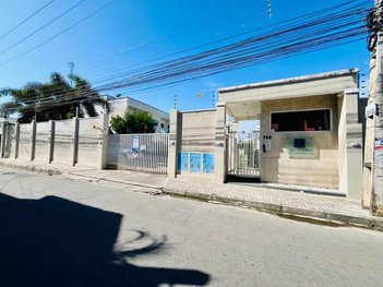 house em Rua Zildênia, Amador - Eusébio - CE