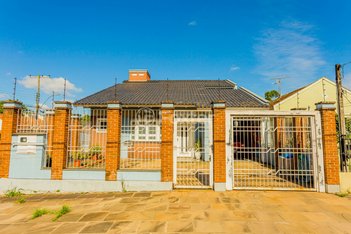 house em Rua Doutor Paulino Guerra, Jardim Itu - Porto Alegre - RS