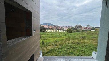 apartment em Rodovia Francisco Magno Vieira, Rio Tavares - Florianópolis - SC