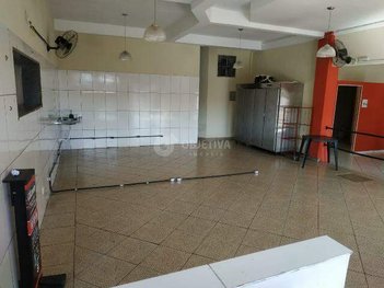 business em Avenida Segismundo Pereira, Santa Mônica - Uberlândia - MG