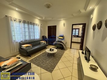 house em Rua Embaúvas, Villa de Holanda - Holambra - SP