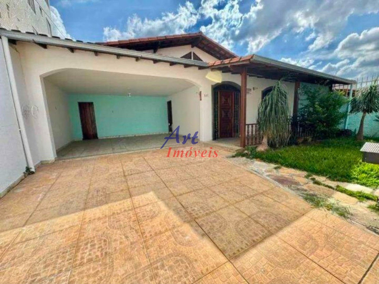 Casa com 4 quartos — Ouro Preto, Belo Horizonte
