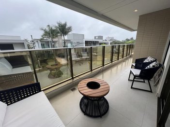 apartment em Rua dos Mandis, Jurerê Internacional - Florianópolis - SC