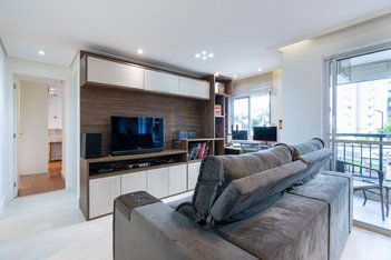 apartment em Rua Doutor Laerte Setúbal, Vila Suzana - São Paulo - SP