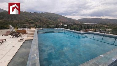 apartment em Estrada União e Indústria, Itaipava - Petrópolis - RJ