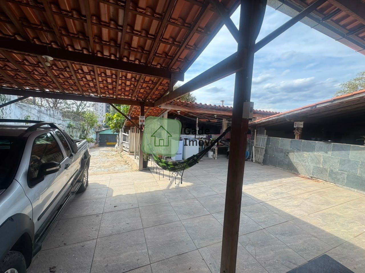 Casa com 3 quartos — Palmeiras, Belo Horizonte