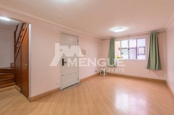 house em Rua Tenente Ary Tarrago, Jardim Itu - Porto Alegre - RS