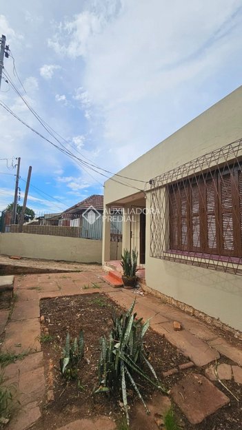 house em Rua Paul Harris, Jardim Itu - Porto Alegre - RS