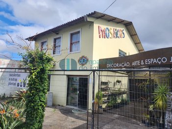 commercial_building em Avenida Senador Salgado Filho, Uberaba - Curitiba - PR