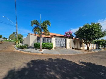 house em Rua Antônio Paduan, Vila Romana - Ibiporã - PR
