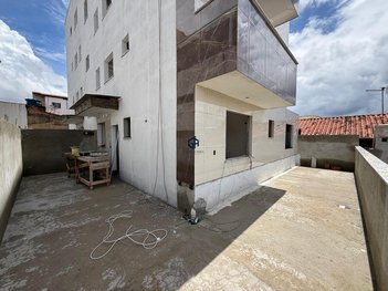 apartment em Rua Luís Delfino, Santa Mônica - Belo Horizonte - MG