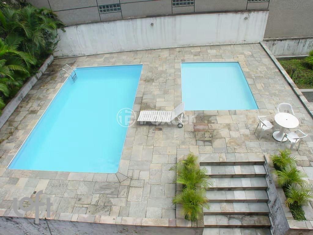 2de40e0d504f583cda7465979f958a98.jpg
