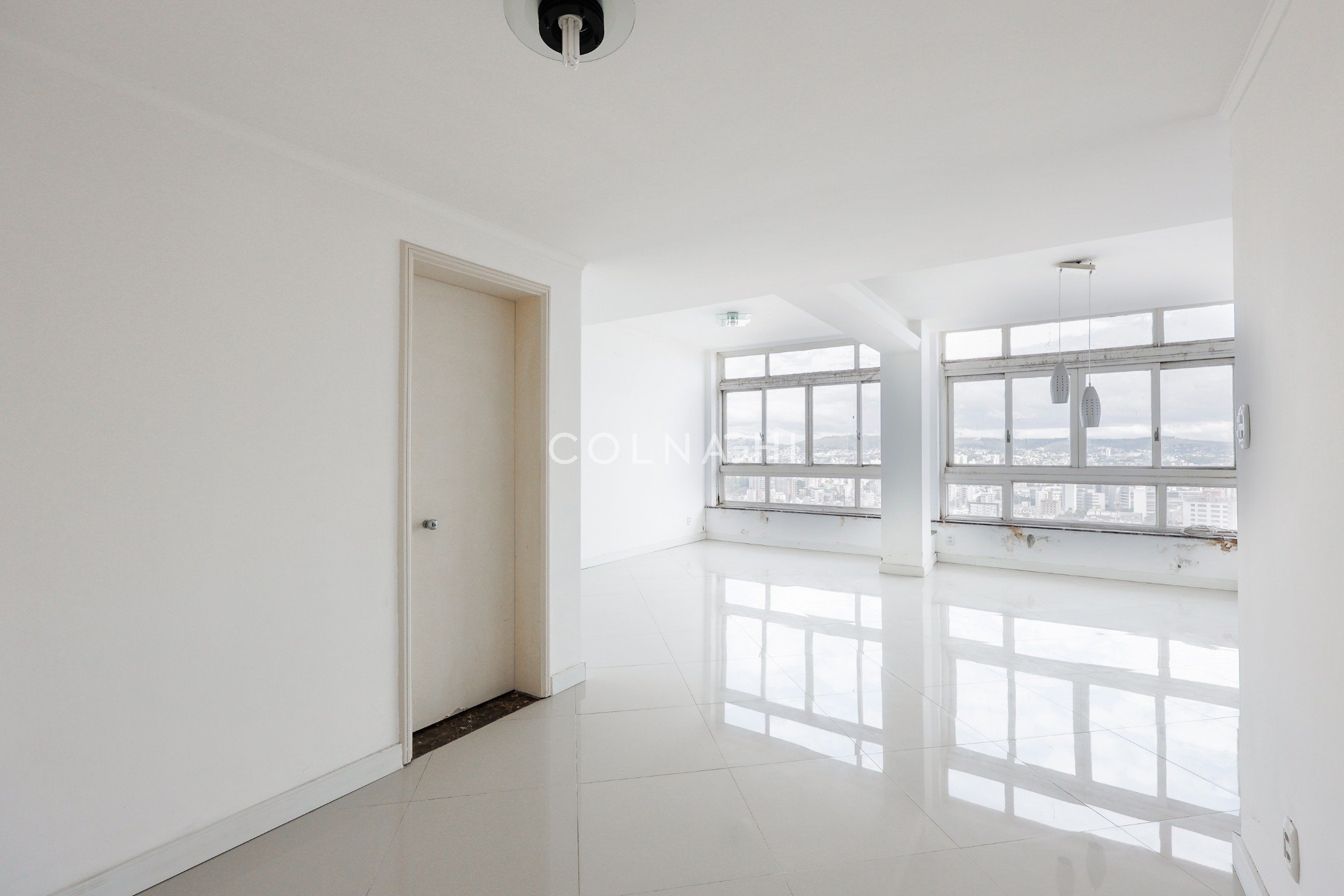 Apartamento à venda na Mostardeiro - Colnaghi Imóveis (6)