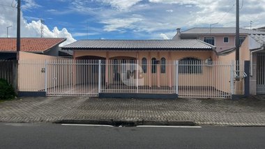 house em Rua Irmã Elizabeth Werka, Fazenda Velha - Araucária - PR