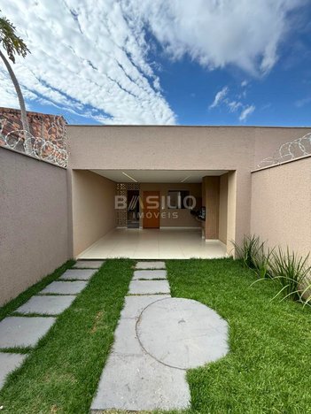 house em Avenida Antônio Crispim, Residencial Santa Fé - Goiânia - GO