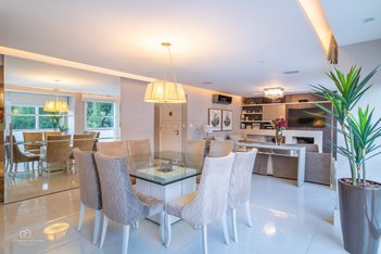 apartment em Desembargador Augusto Loureiro Lima, Petrópolis - Porto Alegre - RS