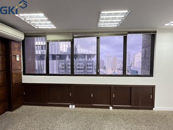 commercial_building em Rua Vieira de Morais, Campo Belo - São Paulo - SP