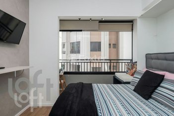 apartment em Rua Álvaro de Carvalho, Centro - São Paulo - SP