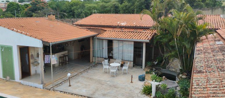 Cômodo Condomínio