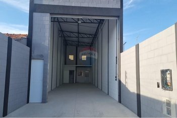 industrial em Rua Aquidaban, Jardim Santa Rita de Cássia - Bragança Paulista - SP