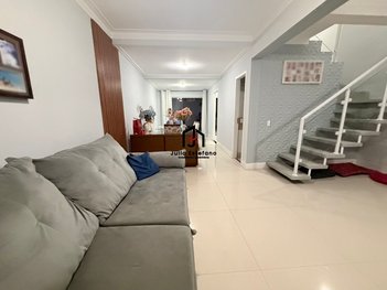 house em Rua Professor Ernesto de Oliveira Filho, Loteamento Fernando Camargo Nogueira - Taubaté - SP
