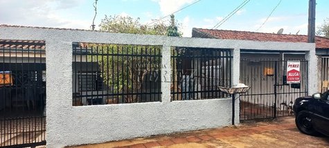 house em Rua Fernando Antunes dos Santos, Pacaembu - Londrina - PR