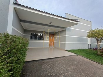 house em Alameda José de Oliveira Guimarães, Jardim Holanda - Uberlândia - MG