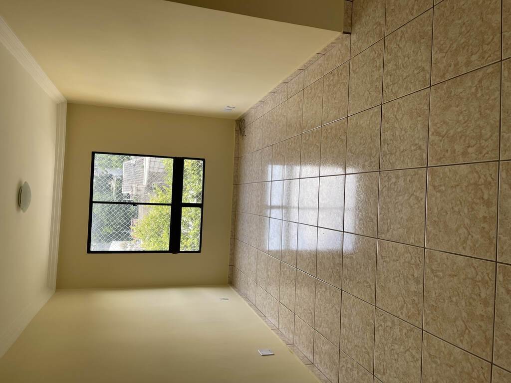 img0