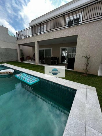house em Alameda das Sapucaias, Alphaville - Santana de Parnaíba - SP
