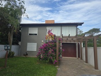 house em Rua Aviação Francesa, Campeche - Florianópolis - SC