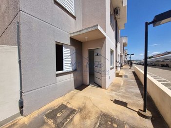 apartment em Rua Manoel Leme Franco, Vila Santa Terezinha - Pirassununga - SP