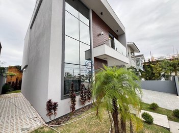 house em Rua da Quaresmeira Roxa, Cachoeira do Bom Jesus - Florianópolis - SC