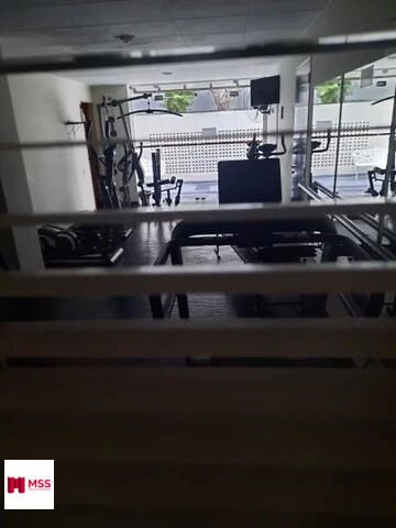 img2