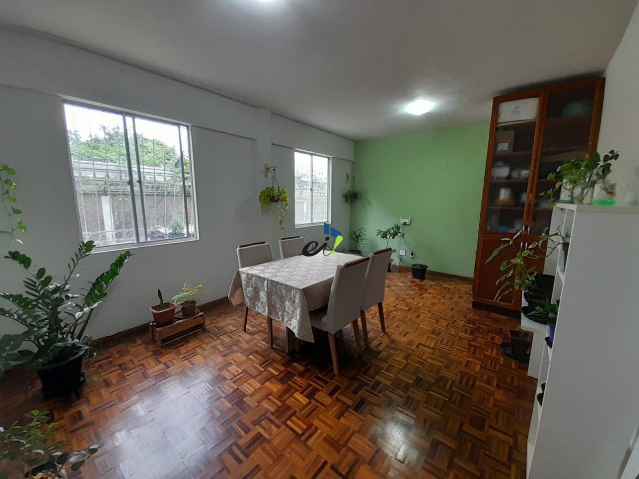 Apartamento com 3 quartos — Indaiá, Belo Horizonte