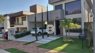 house em Rua dos Pinheiros, Jardim Novo Mundo - Jundiaí - SP