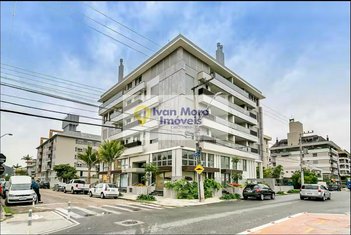 apartment em Rua dos Cambuatas, Jurerê - Florianópolis - SC