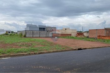 land_lot em Rua Pinhal, Jardim Santo Antônio - Mogi Guaçu - SP