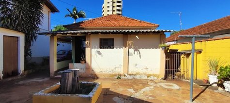 house em Avenida Professor José Clozel, Centro - Araraquara - SP