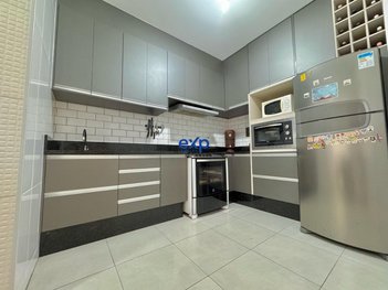 apartment em Rua Carlos de Campos, Boa Vista - Curitiba - PR