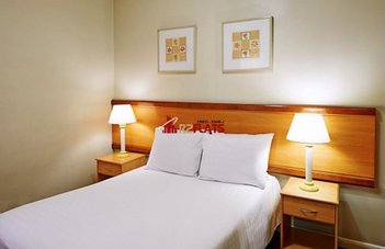 apartment em Rua Sansão Alves dos Santos, Cidade Monções - São Paulo - SP