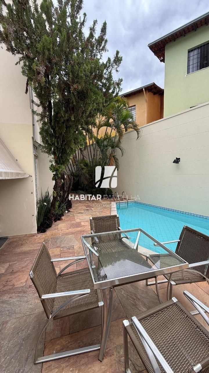 Casa com 9 quartos — Santa Amélia, Belo Horizonte